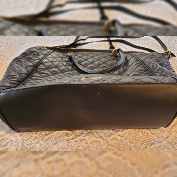 BEBE Isabella Weekender Tote - Picture 6 of 6